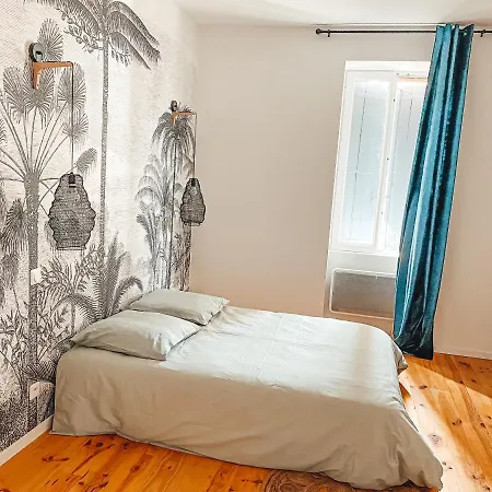 Superbe T2 Avec Cours *